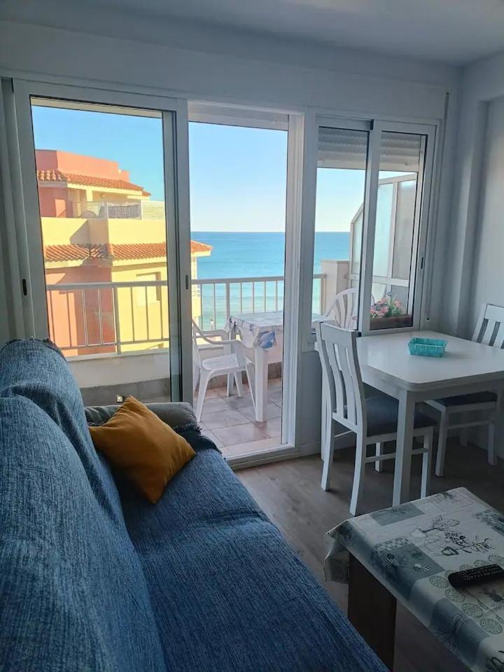 Apartamento Centro Vista Mar Apartment ตอร์เรโมลิโนส ภายนอก รูปภาพ
